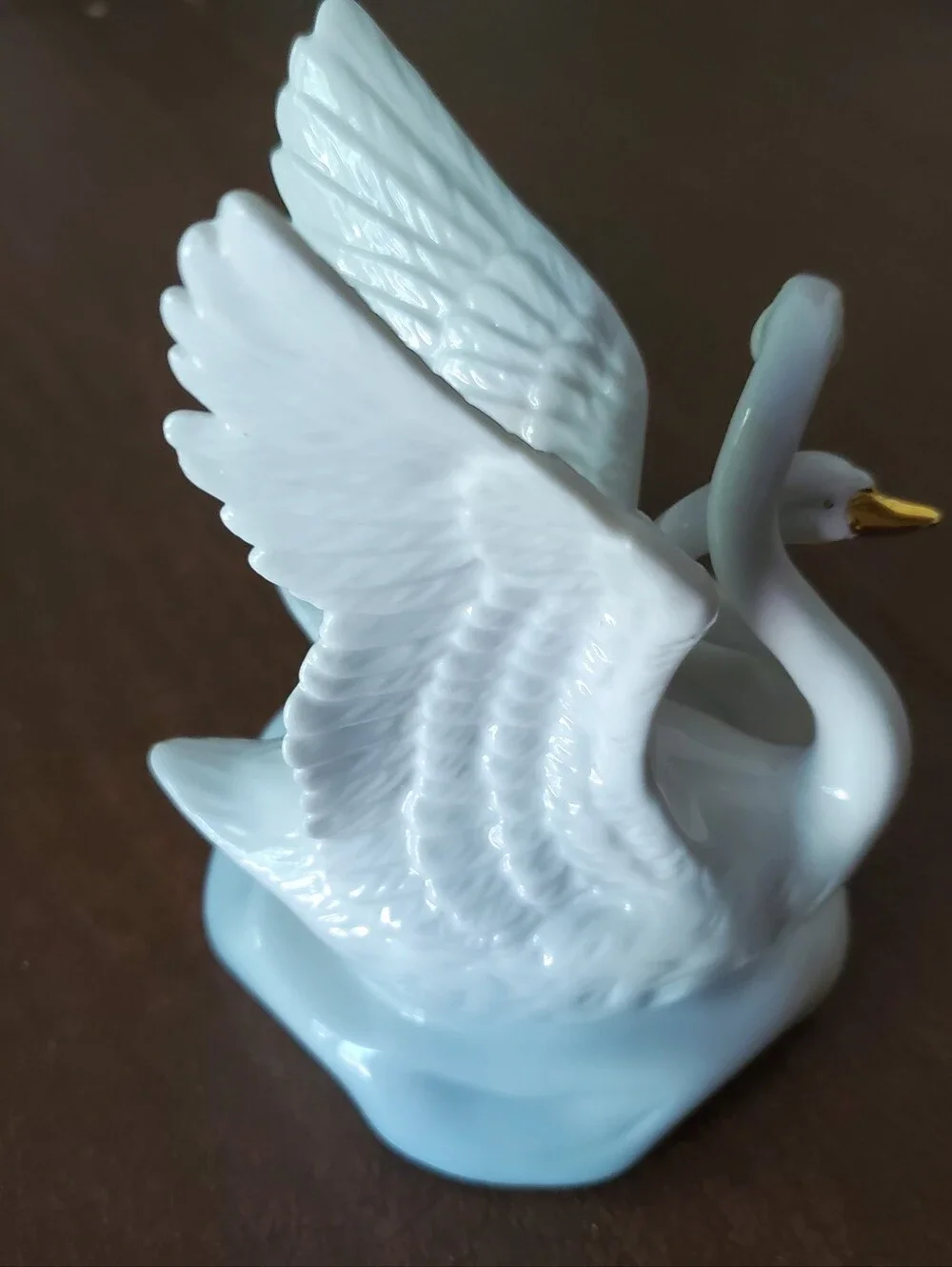 Bone China Swan Figurines with Gold Accents - Elegant Home Accent
